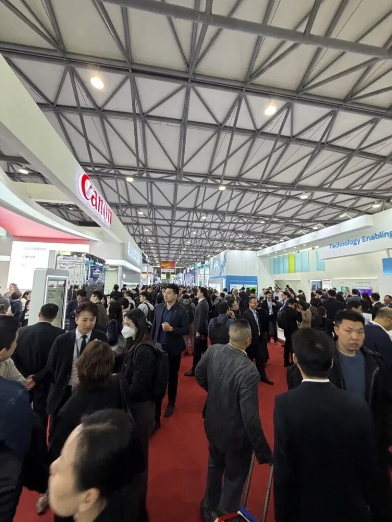 SEMICON China会場に詰めかける大勢の来場者